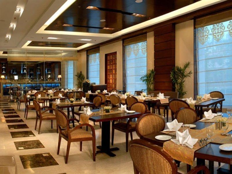 Fortune Sector 27, Noida - Member Itc Hotels' Group Luaran gambar