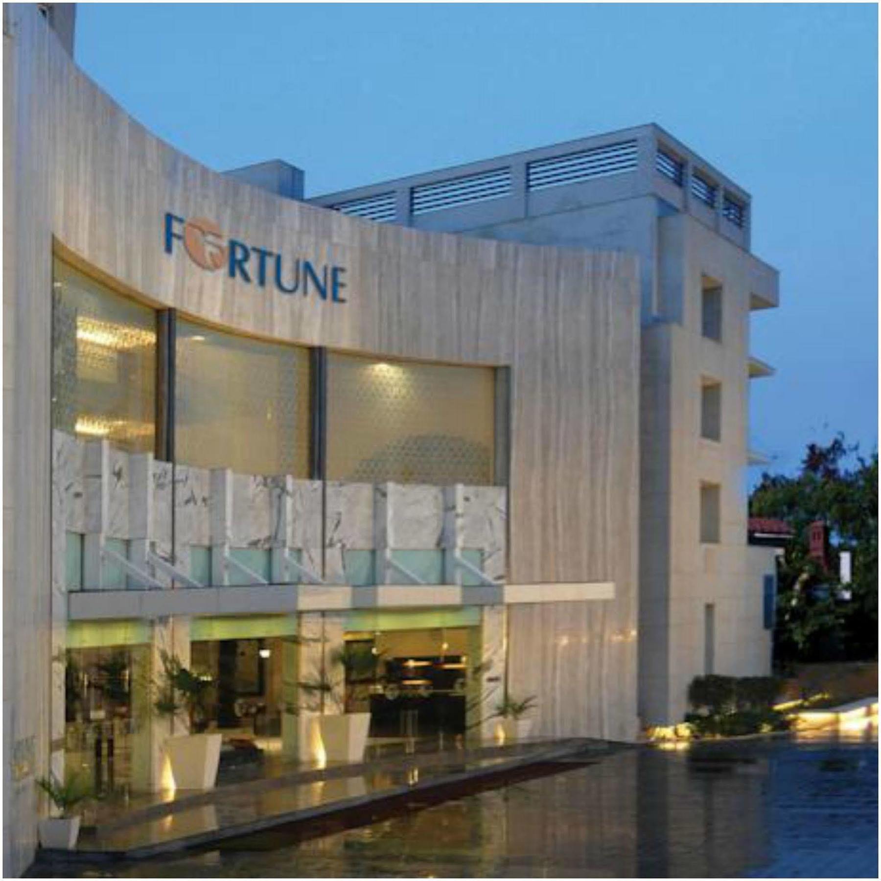 Fortune Sector 27, Noida - Member Itc Hotels' Group Luaran gambar